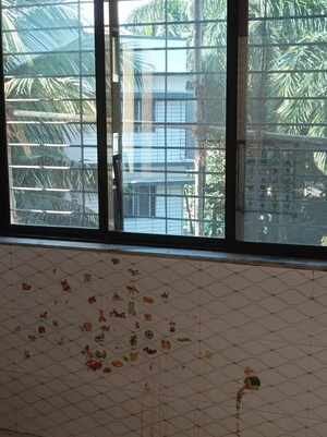 Room in 1.5 BHK Apartment at New Evershine Gardens, Vasai West – for Rent