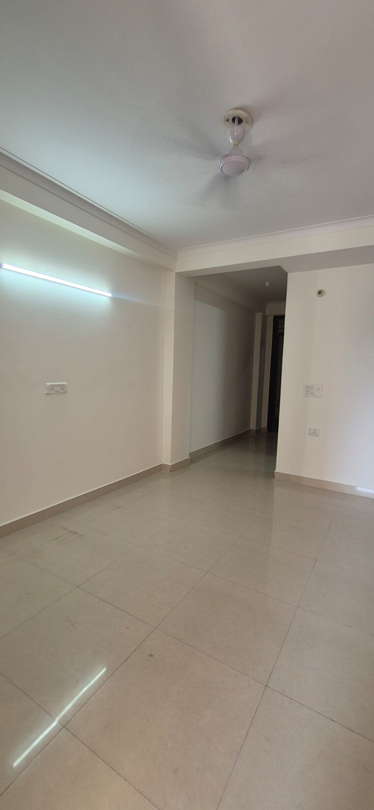 Living Room, chattarpur 2 Bedroom 850 Sq.Ft. Builder Floor In Chattarpur Delhi 9277511