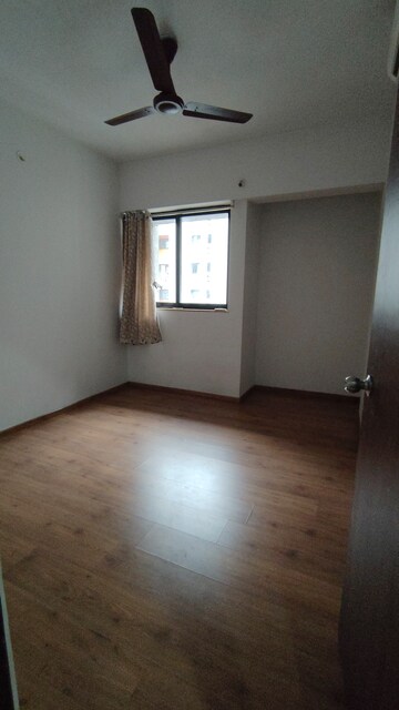 Furnished Amenities in 1 BHK Apartment at Lodha Palava Downtown, Dombivli East – for Rent