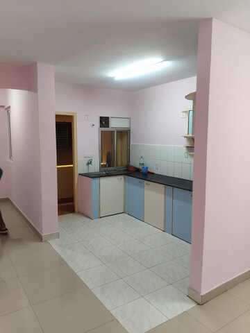 Room in 2 BHK Apartment at SJR Brooklyn, Brookefield – for Rent