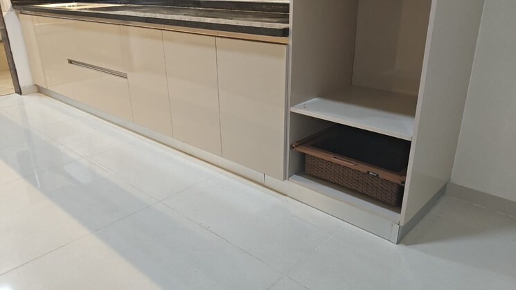 Room, l-t-raintree-boulevard 3 Bedroom 1345 Sq.Ft. Apartment In Hebbal Bangalore 9277499