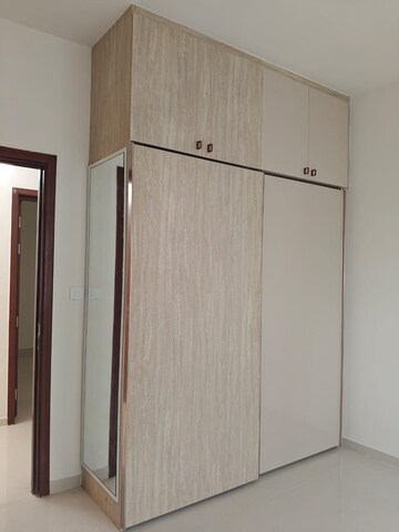 Room in 3 BHK Apartment at L&T Raintree Boulevard, Hebbal – for Rent