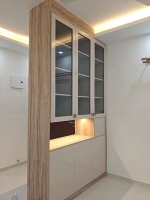 Room in 3 BHK Apartment at L&T Raintree Boulevard, Hebbal – for Rent