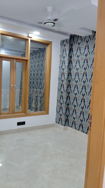Bedroom in 2 BHK Builder Floor at Govindpuri – for Sale