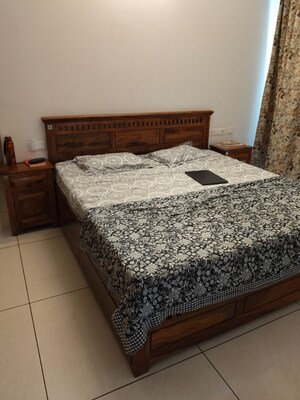 Bedroom in 3 BHK Apartment at Prestige Lakeside Habitat, Varthur – for Rent