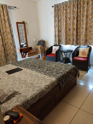 3 BHK Apartment For Rent in Prestige Lakeside Habitat, Varthur