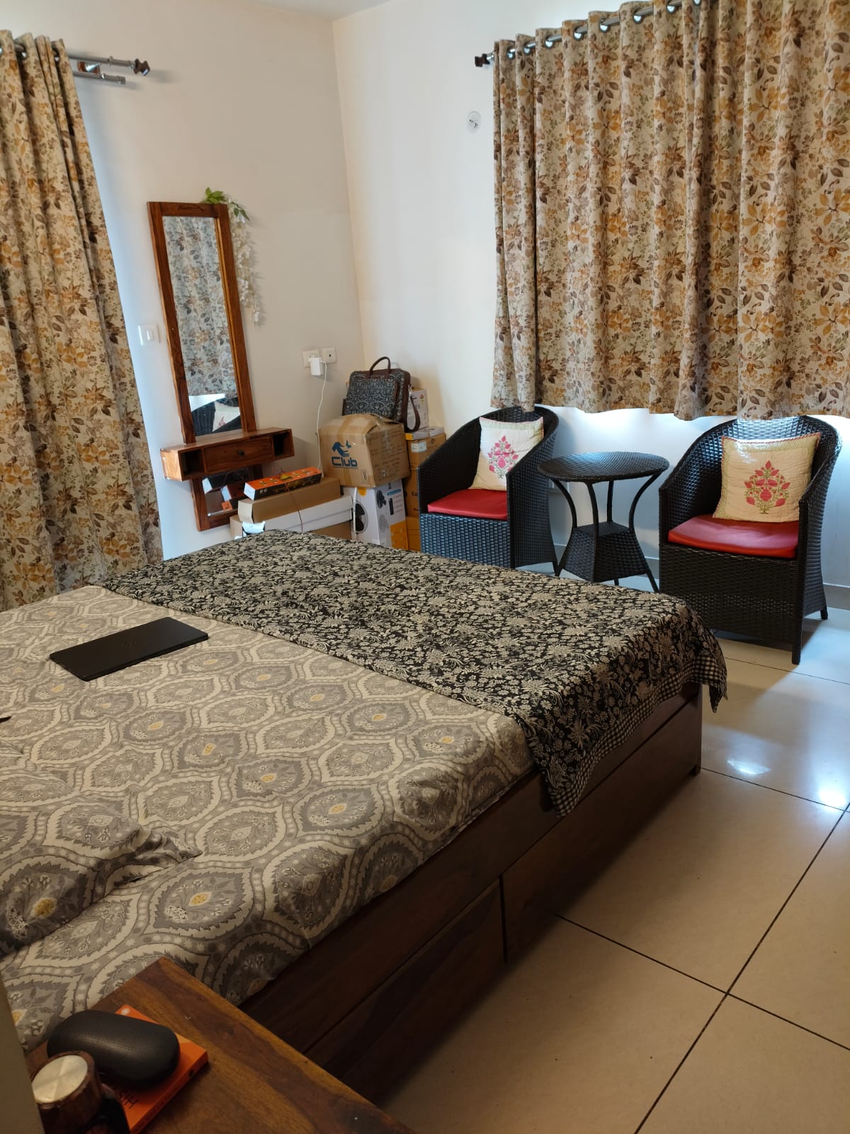 3 BHK Apartment For Rent in Prestige Lakeside Habitat