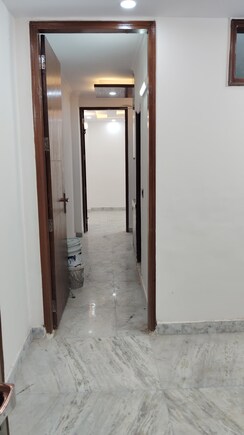 1.5 BHK Builder Floor For Sale in Govindpuri