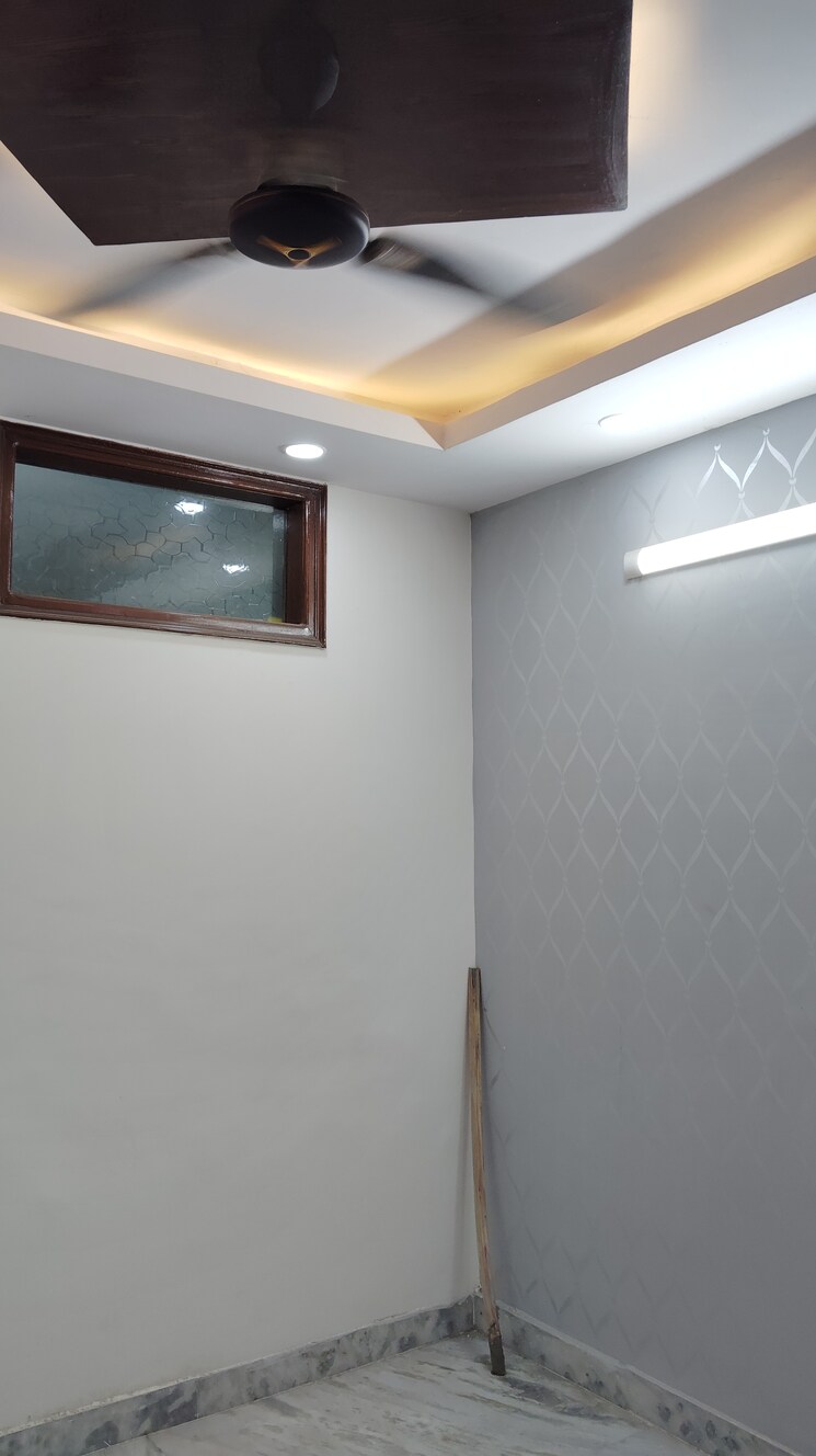 undefined, govindpuri 1.5 Bedroom 55 Sq.Yd. Builder Floor In Govindpuri Delhi 9277573