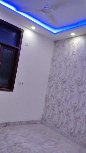 Room in 3 BHK Builder Floor at Govindpuri – for Sale