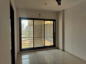 Room in 1 BHK Apartment at Blue Diamond Apartment Malad, Malad West – for Sale