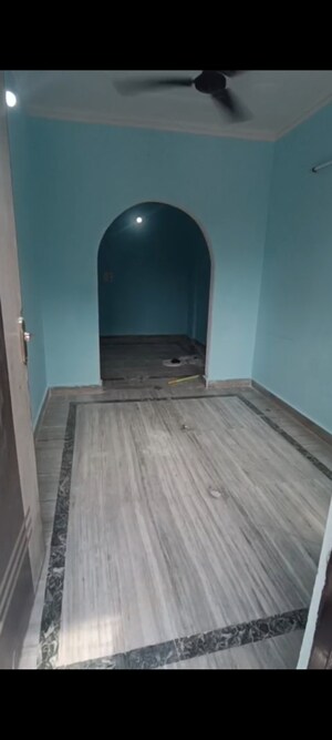 1.5 BHK Builder Floor For Rent in Govindpuri