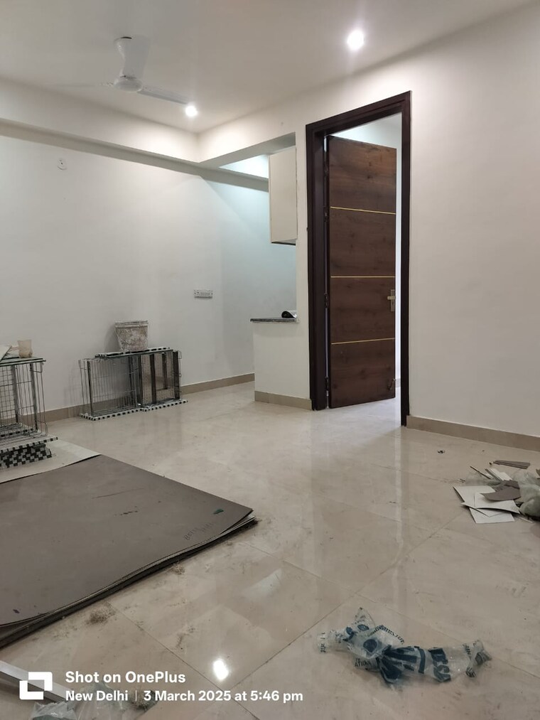 Room, palm-residency-chhatarpur 1 Bedroom 550 Sq.Ft. Apartment In Chattarpur Delhi 9277618