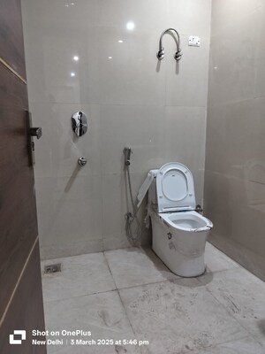 Bathroom in 1 BHK Apartment at Palm Residency Chhatarpur, Chattarpur – for Rent