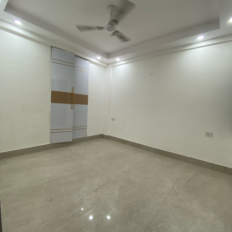 3 BHK + Servant Room Builder Floor For Rent in Chattarpur