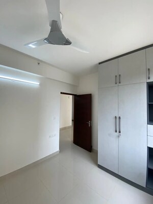 Room in 2.5 BHK Apartment at Hoysala Ace, Sahakara Nagar – for Rent