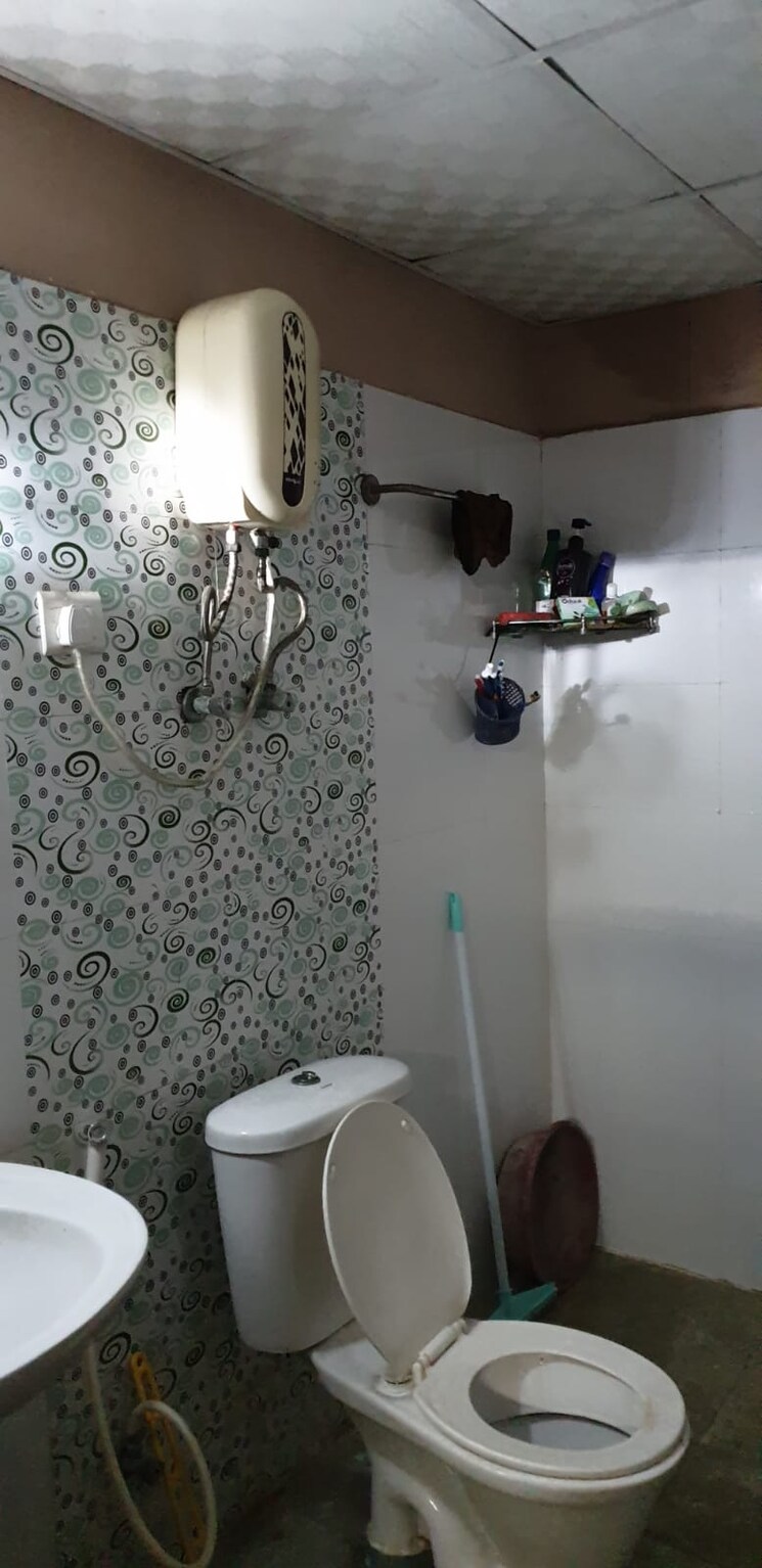 Bathroom, arihant-residency 2 Bedroom 762 Sq.Ft. Apartment In Ahinsa Khand 2 Ghaziabad 9277606