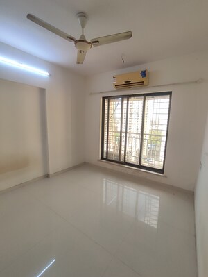 Master Bedroom in 2 BHK Apartment at Unique Greens Ghodbunder Road, Ghodbunder Road – for Rent