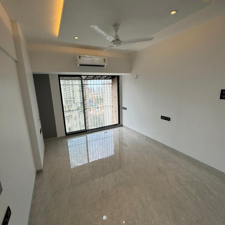 Room, silver-arch-eden-woods 1 Bedroom 550 Sq.Ft. Apartment In Shashtri Nagar Mumbai 9277679