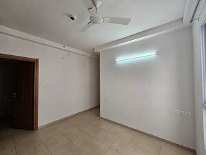 2 BHK Apartment For Rent in Bhartiya Nikoo Homes, Thanisandra Main Road