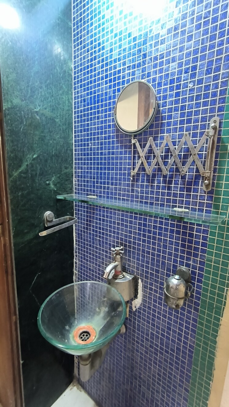 Master Bedroom, ishaan-apartment 2 Bedroom 700 Sq.Ft. Apartment In Prabhadevi Mumbai 9277704