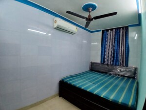 Bedroom in 1 BHK Apartment at Santacruz East – for Rent