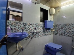 Master Bedroom in 1 BHK Apartment at Santacruz East – for Rent