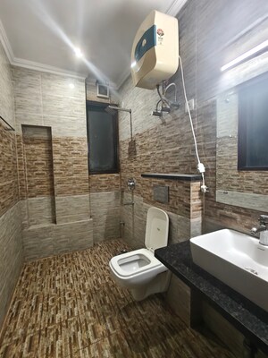 2 BHK Builder Floor For Rent in Ansal Sushant Lok I, Sector 43