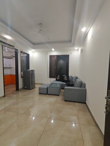 Living Room in 2 BHK Builder Floor at Ansal Sushant Lok I, Sector 43 – for Rent