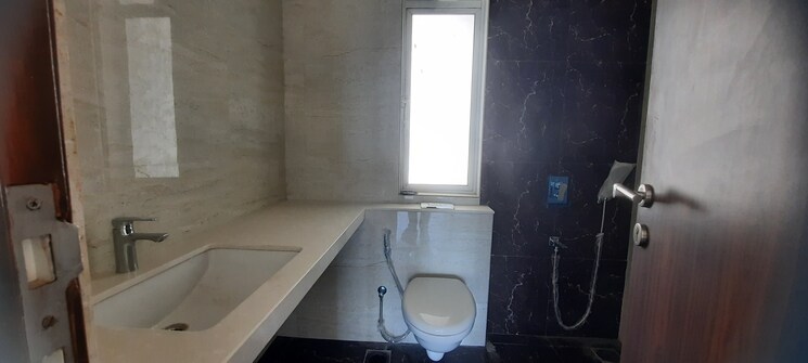 Bathroom, the-wadhwa-the-nest 3 Bedroom 1750 Sq.Ft. Apartment In Andheri West Mumbai 9277731