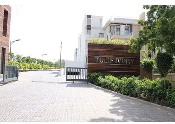 5 BHK Villa For Sale in Tulip Ivory Villas, Sector 70