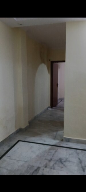 Room in 2 BHK Builder Floor at Govindpuri – for Rent