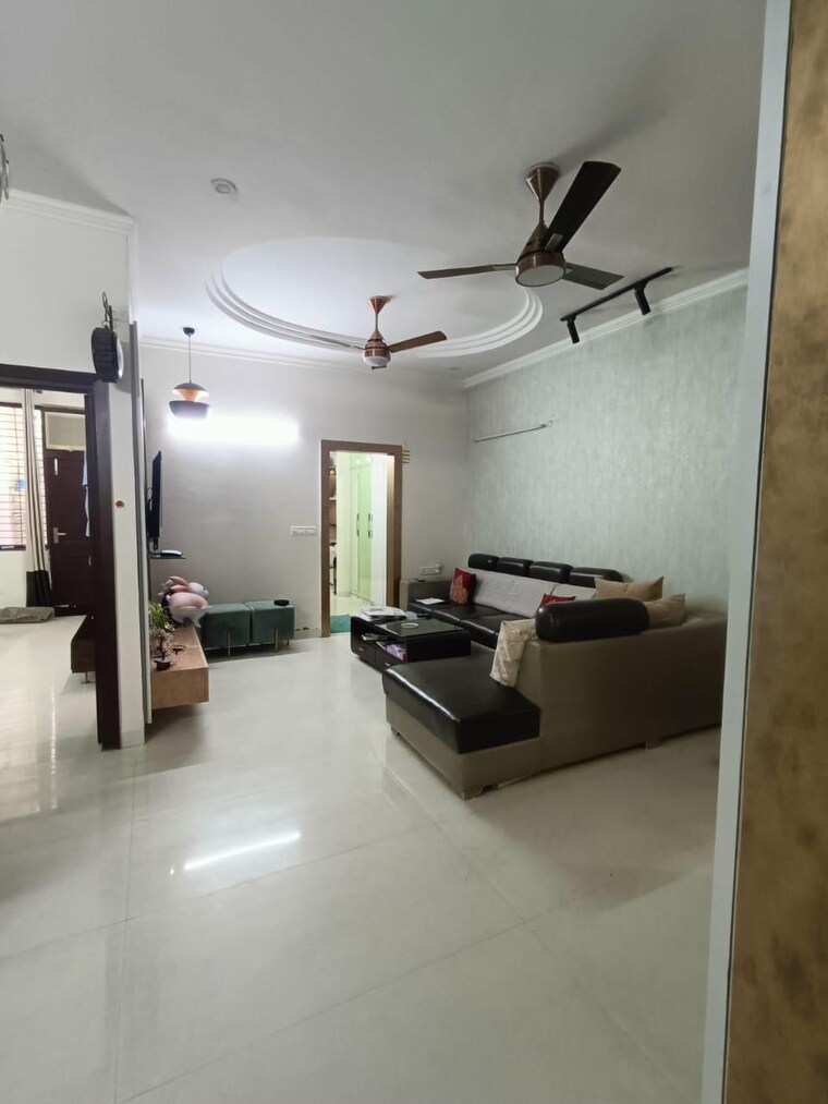 Master Bedroom, sector 38 2.5 Bedroom 1600 Sq.Ft. Builder Floor In Sector 38 Gurgaon 9261544