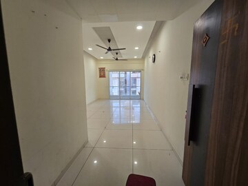 Room in 3 BHK Apartment at Harni Road – for Rent