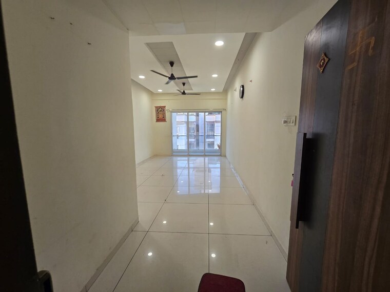 Room, harni road 3 Bedroom 1590 Sq.Ft. Apartment In Harni Road Vadodara 9277730