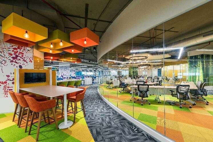 Gym, vijay nagar Commercial Office Space 12000 Sq.Ft. In Vijay Nagar Indore 9277743