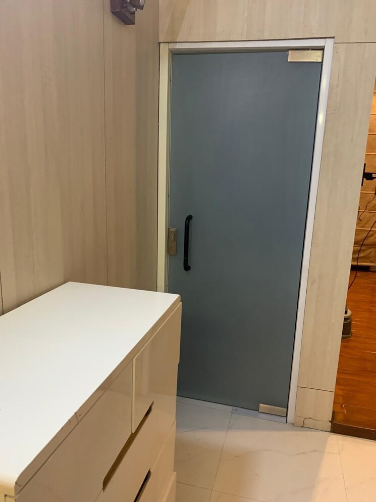 Balcony, vasant vihar 3.5 Bedroom 1200 Sq.Ft. Builder Floor In Vasant Vihar Delhi 9277769