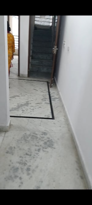 Room in 2 BHK Builder Floor at Govindpuri – for Rent