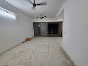 3 BHK Apartment For Rent in Sama Savli Road