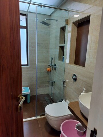 Master Bedroom in 3 BHK Apartment at Surbhi CHS Andheri West, Andheri West – for Rent