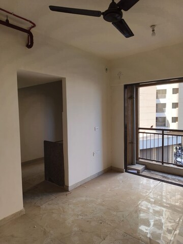 Room in 1 BHK Apartment at JSB Nakshatra Aarambh, Naigaon East – for Rent