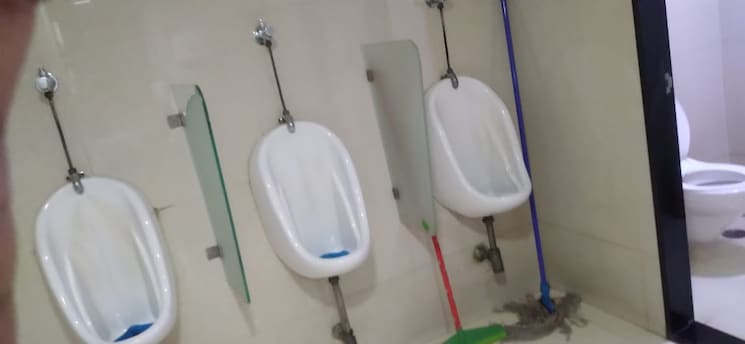 Bathroom, kanakia-wall-street Commercial Office Space 7200 Sq.Ft. In Andheri East Mumbai 9277806