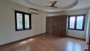 Room in 4 BHK Villa at Aditya Eden Woods, Tellapur – for Rent