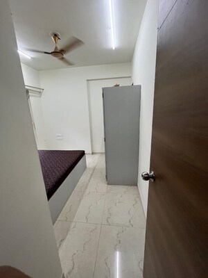  Pg For Rent in Worli
