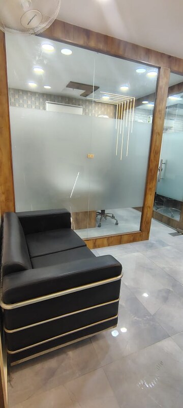 Furnished Amenities in  Office Space at Netaji Subhash Place – for Rent