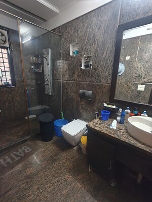 Team Area in 4 BHK Builder Floor at East Of Kailash – for Sale