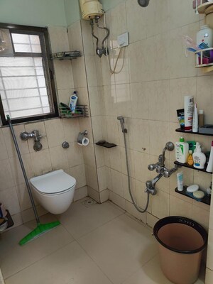 Bathroom in 1 BHK Apartment at Thakur Gayatri Satsang, Kandivali East – for Sale