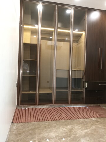 Building Lobby in 2 BHK Builder Floor at Lajpat Nagar I – for Rent