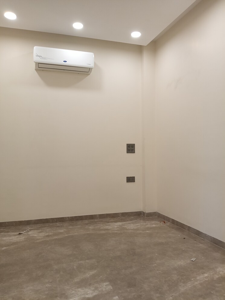 Room, lajpat nagar i 2 Bedroom 900 Sq.Ft. Builder Floor In Lajpat Nagar I Delhi 9277847