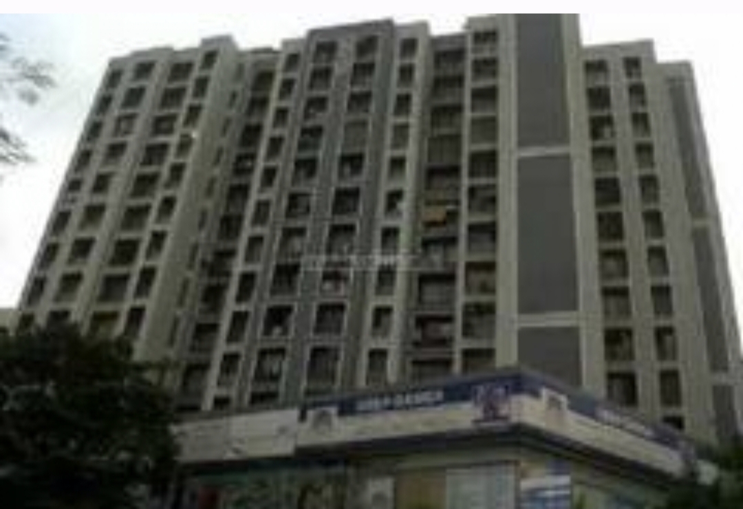 1 BHK 380 Sq.Ft. Apartment in Dindoshi Onkar CHS